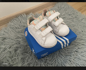 Adidas tossud ja uued püksid (1 foto / 4)