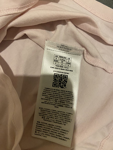 Tommy Hilfiger, Guess, Nike (9 foto / 9)