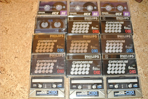 HELIKASSETID PHILIPS KROOM 15tk.=37,50€ (1 foto / 1)