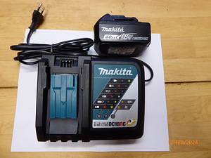 AKULAADIJA MAKITA 7,2-18V Hind =35€ (1 foto / 2)