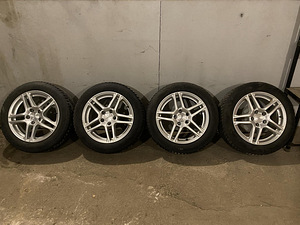 16" литые диски Dezent 5x112 + 6-7 мм шипованные шины 205/55 (1 фото из 2)