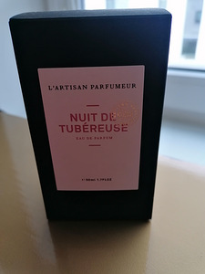 L'Artisan Parfumeur Nuit de Tubereuse (2 foto / 3)