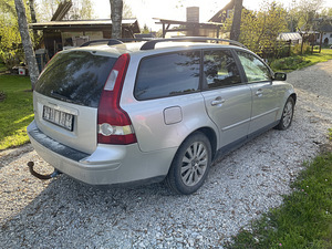 Varuosadeks Volvo V50 2.4 125kw manuaal (8 foto / 10)