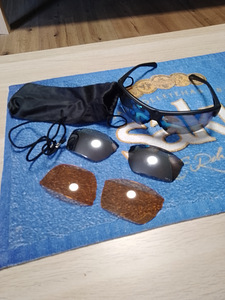 Päikese prillid uued (1 foto / 2)