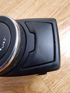 FORD FOCUS III ( 2010-2018 ) Lüliti, esitulede pealüliti (5 foto / 6)