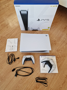 Sony Playstation 5 (PS5) 825GB ( CFI-1216A ) + 2 pulti (1 foto / 10)