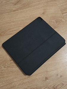 Apple Magic Keyboard, iPad Pro 12,9'' (3-5 gen), 2021, RUS (5 foto / 7)