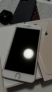 Продам iPhone 8plus 64gb + airpods (1 фото из 6)