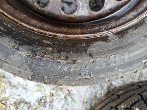185/65/R15 Naastrehvid + plekkveljed (5 foto / 5)