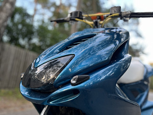Yamaha Aerox (4 foto / 10)