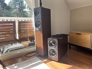 Q Acoustics 7.1 hifi kodukino kõlarikomplekt (2 foto / 5)