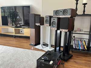 Q Acoustics 7.1 hifi kodukino kõlarikomplekt (3 foto / 5)