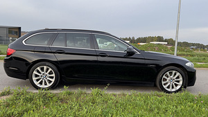 BMW 530d F11 2011 xDrive (3 foto / 15)