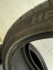 HIFLY шины 245/40R18 (2 фото из 4)