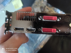 Radeon HD 5770 GPU graafikakaart (2 foto / 3)