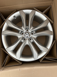 19" Audi originaalveljed 5x112 (uued) (8 foto / 8)