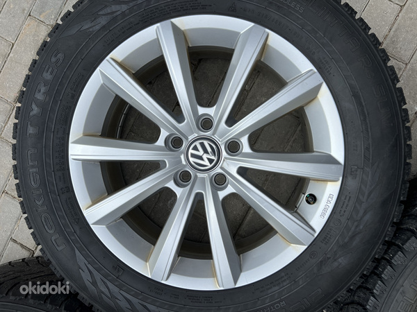 17" оригинальные диски Volkswagen 5x112 + двойные шины 215/65 (фото #3)