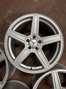 18" Mercedes-Benz veljed 5x112 (5 foto / 5)