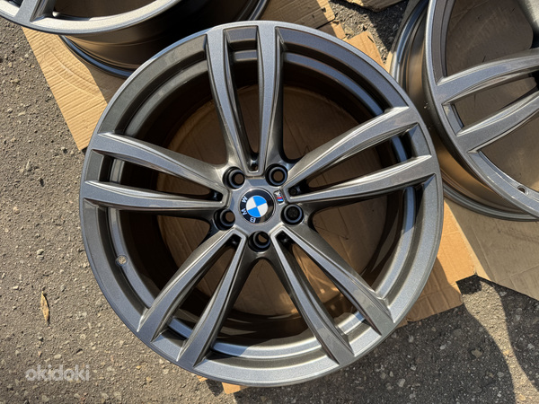 19" BMW style 647M разноширокие оригинальные диски 5x112