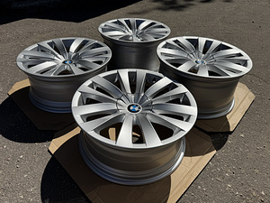 20" оригинальные диски BMW style 253 5x120 (как новые) (5 фото из 10)
