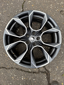 20" Skoda originaalvelg 5x112 (1tk) (1 foto / 8)