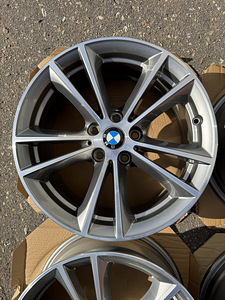 17" оригинальные диски BMW стиль 631 5x112 (2 фото из 8)