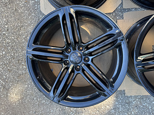 21" оригинальные диски Audi Peeler 5x130 (Q7 и Touareg) (2 фото из 9)