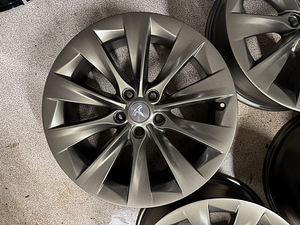 19" оригинальные диски Tesla Model S 5x120 (3 фото из 9)