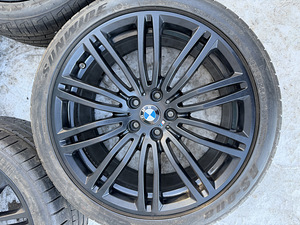 19" оригинальные диски BMW стиль 664M 5x112 + летние шины 7мм (3 фото из 10)