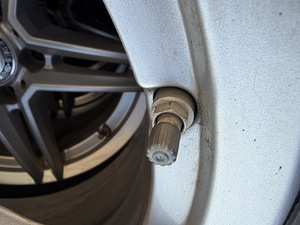 16" диски Mercedes-Benz 5x112 + летние шины 205/60/16 (7 фото из 9)