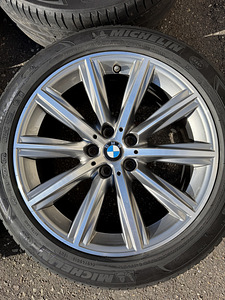 18" BMW style 684 originaalveljed 5x112 + suverehv 245/45/18 (4 foto / 10)