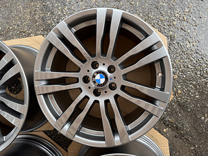 20" оригинальные диски BMW стиль 333M 5x120 (X5 и X6) (4 фото из 10)