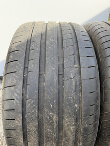 275/40/19 Good Year suverehvid 2tk 7mm dot2022 (3 foto / 7)