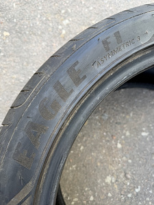 275/40/19 Good Year suverehvid 2tk 7mm dot2022 (6 foto / 7)
