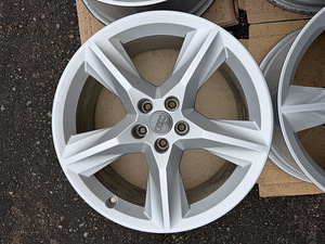 19" оригинальные диски Audi 5x112 (7 фото из 9)