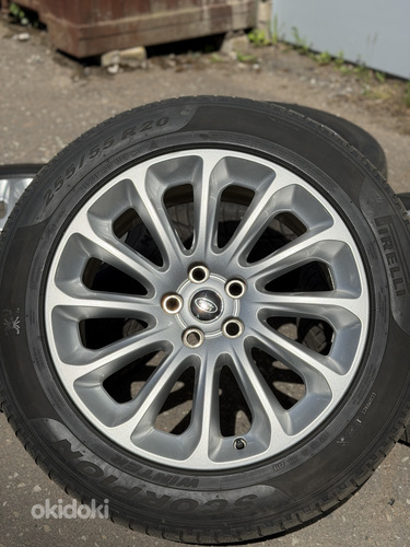 20" Land Rover originaalveljed 5x120 + 255/55/20 m+s 5mm