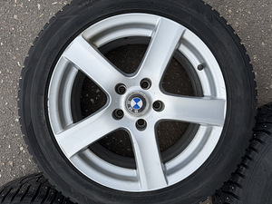 17" диски BMW 5x120 + шипованные шины 225/55/17 (7,5 мм) (3 фото из 9)