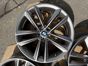 19" BMW style 630 ühelaiad originaalveljed 5x112 + andurid (4 foto / 10)