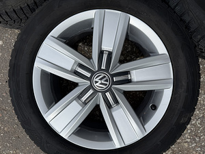 17" оригинальные диски Volkswagen Multivan 5x120 + 215/60/17 (7 фото из 10)