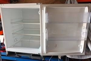 Integreeritav külmik Electrolux ERN 1300 AOW (4 foto / 5)