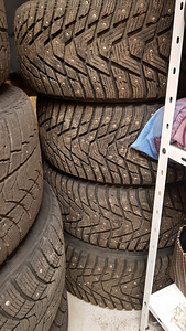 Hankook winter i*pike rs2 225/45/17 (3 foto / 6)