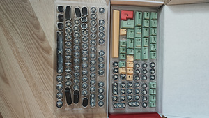 Клавиатуры Razer PBT + игровые клавиатуры HK (не полные наборы)