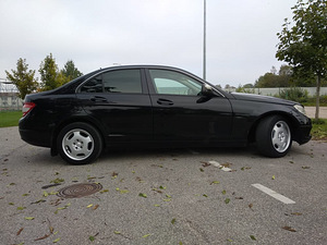 Mercedes-Benz c200 w204 (2 foto / 6)