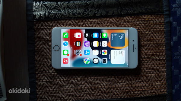 Apple iPhone 7 Plus (фото #3)