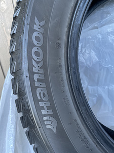 Hankook Winter i Cept X 225/60R18 (8 foto / 8)
