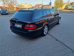Мерседес-Бенц Е200 1,8 135кВт (6 фото из 12)