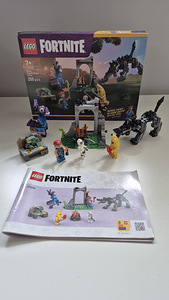 Lego Fortnite 77075 - Peely ja Sparkplugi laager (2 foto / 4)