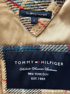 Tommy Hilfiger L (2 foto / 3)