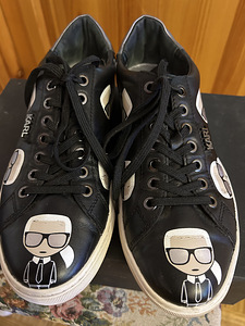 Karl Lagerfeld 40 (2 foto / 3)