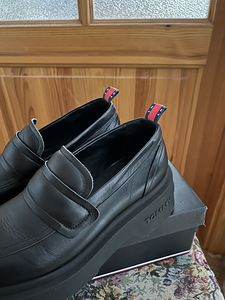 Tommy Hilfiger 41 (3 фото из 3)